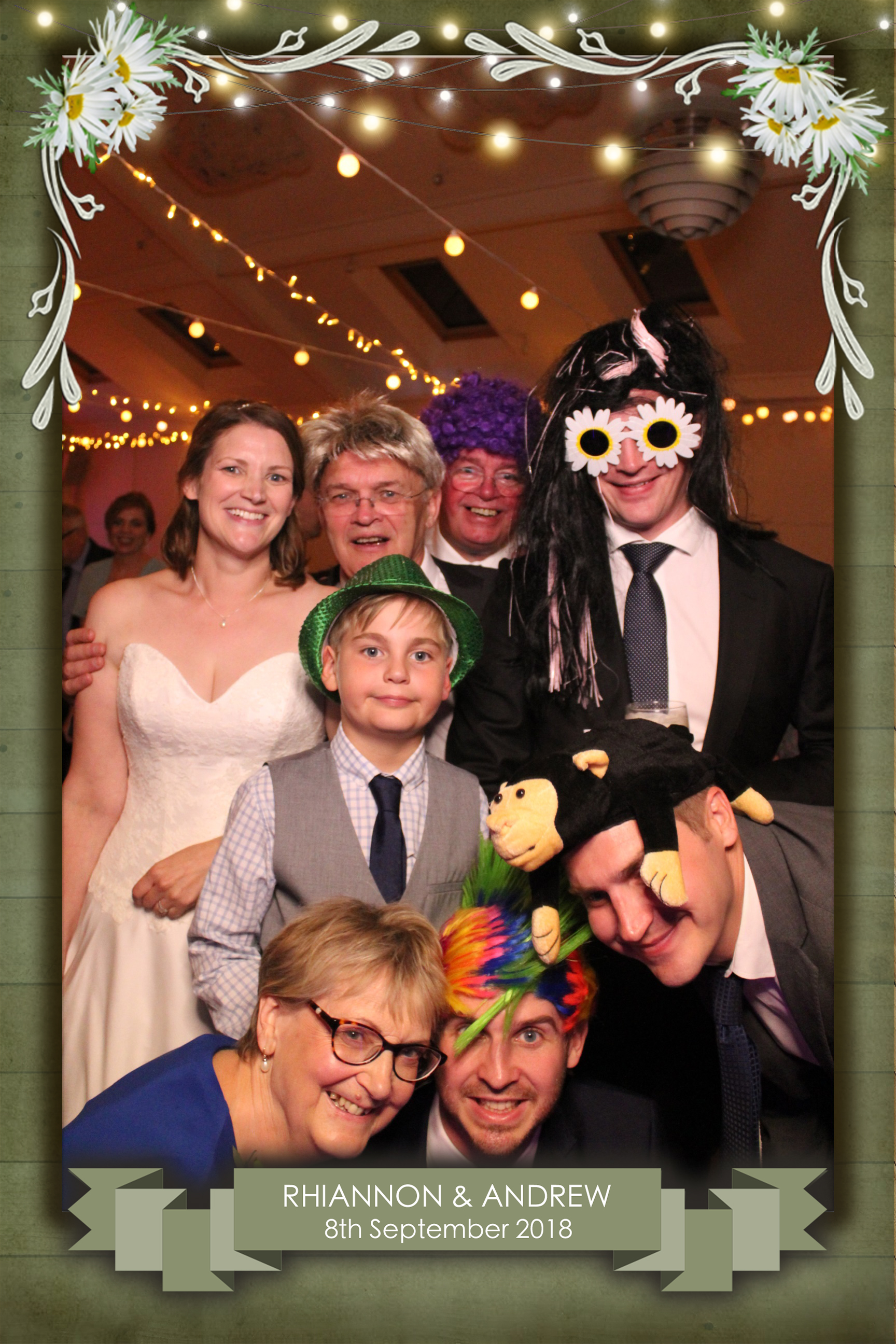Rhiannon & Andrew's Wedding | View more photos from the event at images.mobile-photo-booth.com/u/MobilePhotoBoothUK/Rhiannon-Andrews-Wedding